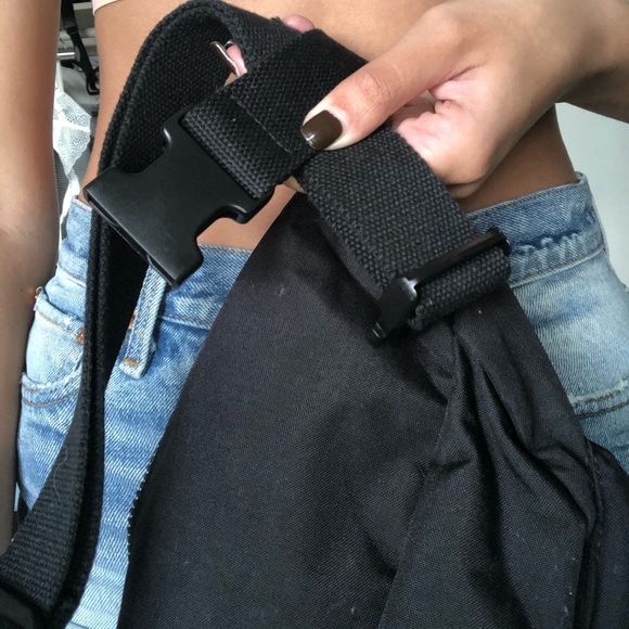 Super cute fanny pack - Picture 3 of 3